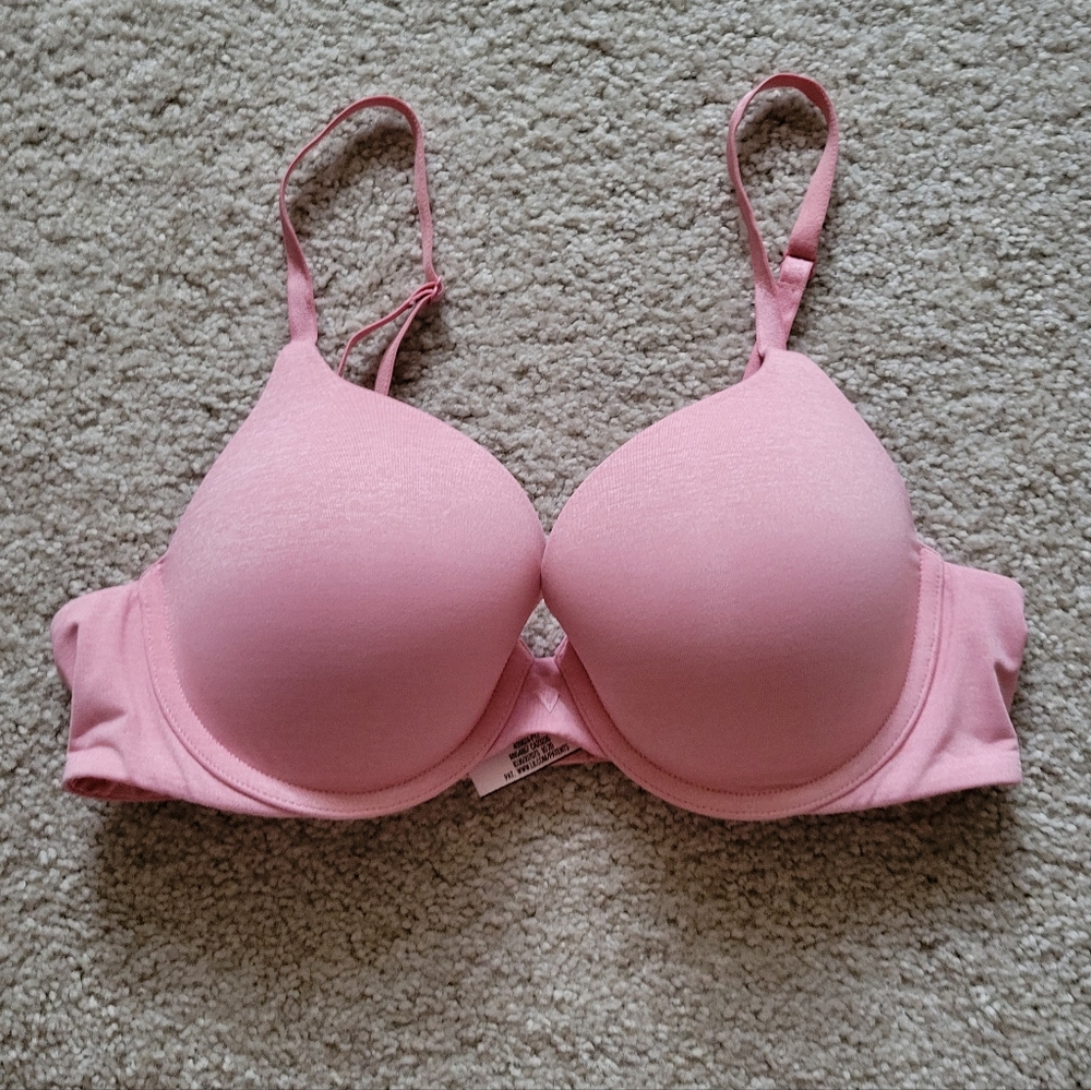 Victoria's Secret T-Shirt Push Up 36B